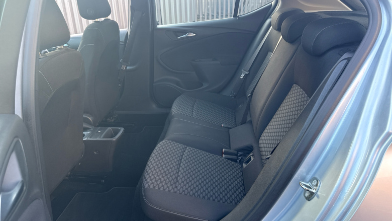 Vauxhall Astra 1.4T 16V 125 Energy 5dr Petrol Hatchback